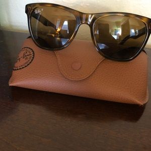 Ray-ban wayfarer polarized sunglasses 54MM